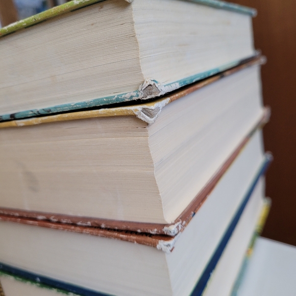 Vintage Books / Children's Stories / 8 books condensed to 4 / Collectable - Picture 12 of 12